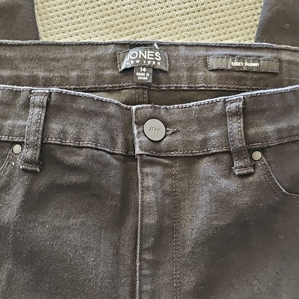 Jones New York Women's Black stretchy skinny Jeans Size 14